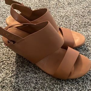 Gently used gentle souls leather wedges size 9.5. Good condition!